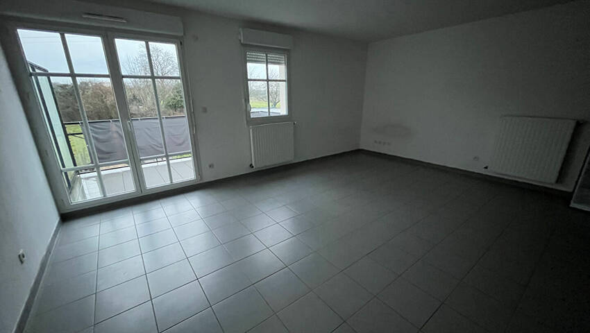 53756198c - Attribut alt par défaut.