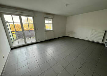 53756198c - Attribut alt par défaut.