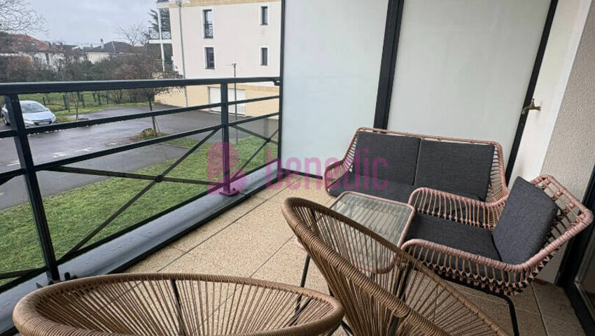 59707006d - Attribut alt par défaut.