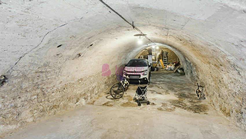 59715014b - Attribut alt par défaut.