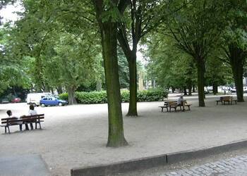 4254986a - Attribut alt par défaut.