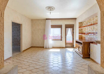 59722080c - Attribut alt par défaut.