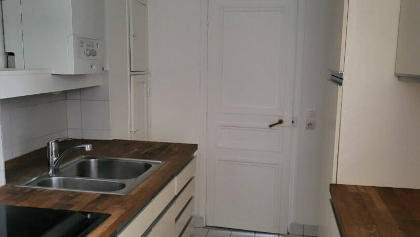 59726216e - Attribut alt par défaut.