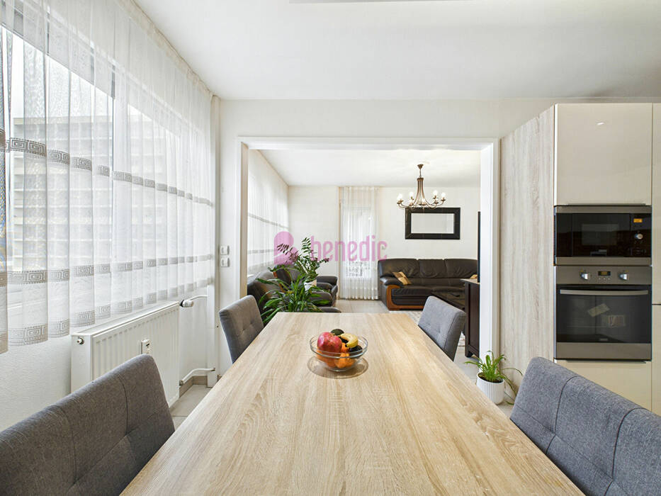 47934438e - Attribut alt par défaut.