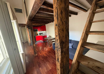 59723693b - Attribut alt par défaut.