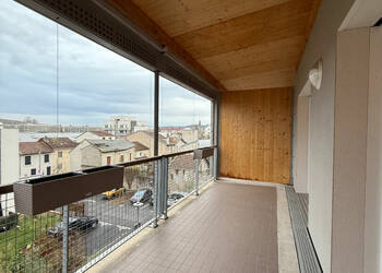 59755243a - Attribut alt par défaut.