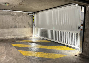 59755114b - Attribut alt par défaut.