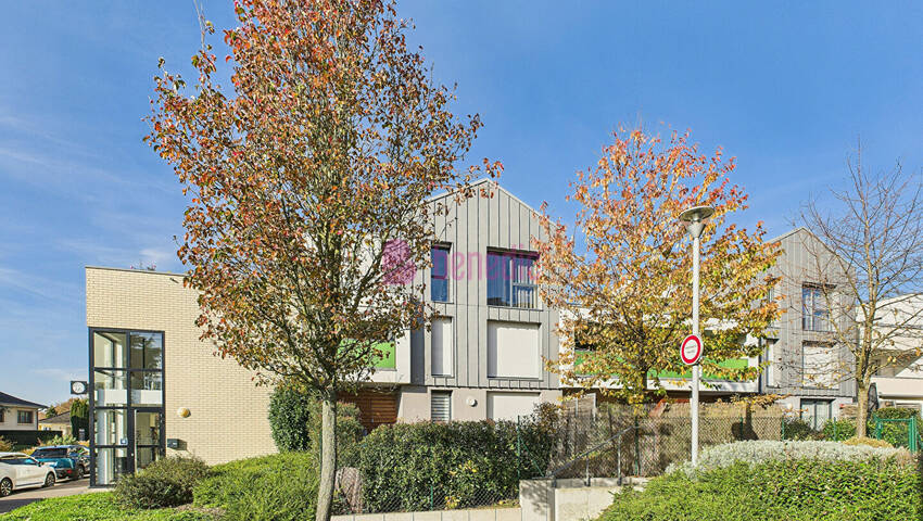 58768564a - Attribut alt par défaut.