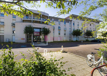 59627889a - Attribut alt par défaut.