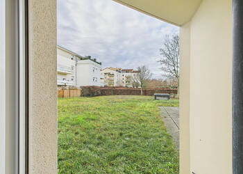 59627889c - Attribut alt par défaut.