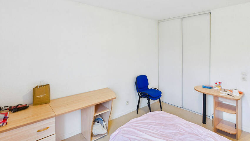 59627889e - Attribut alt par défaut.