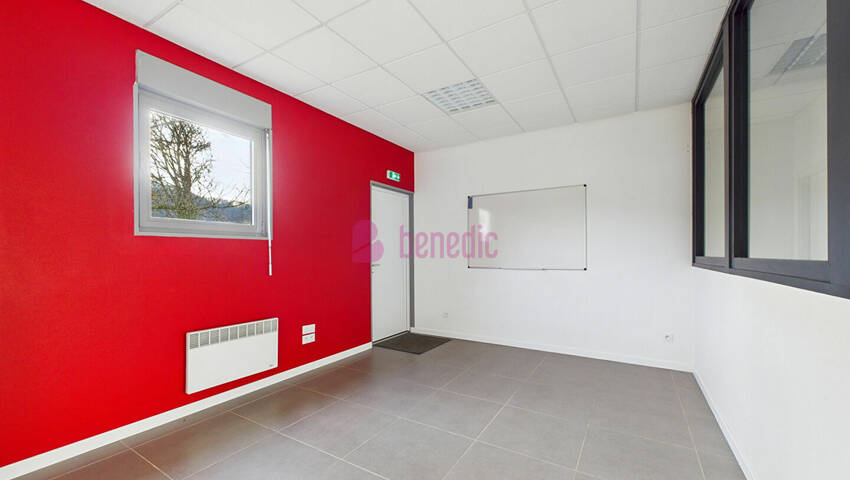 59767039c - Attribut alt par défaut.