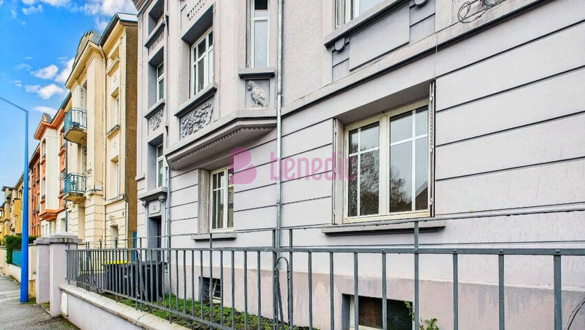 59731377a - Attribut alt par défaut.