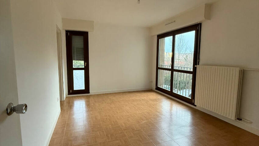 59780018b - Attribut alt par défaut.