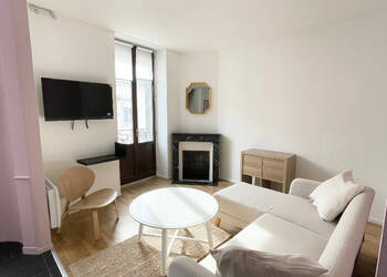 59781393b - Attribut alt par défaut.