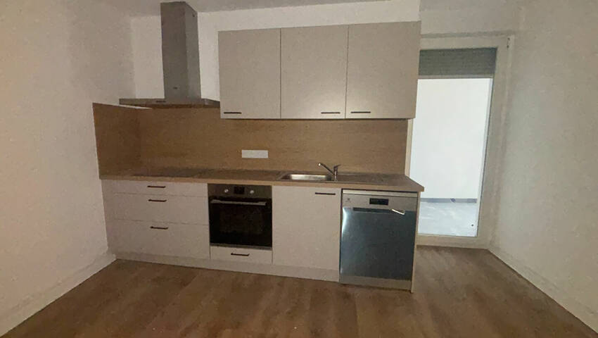 59781858c - Attribut alt par défaut.