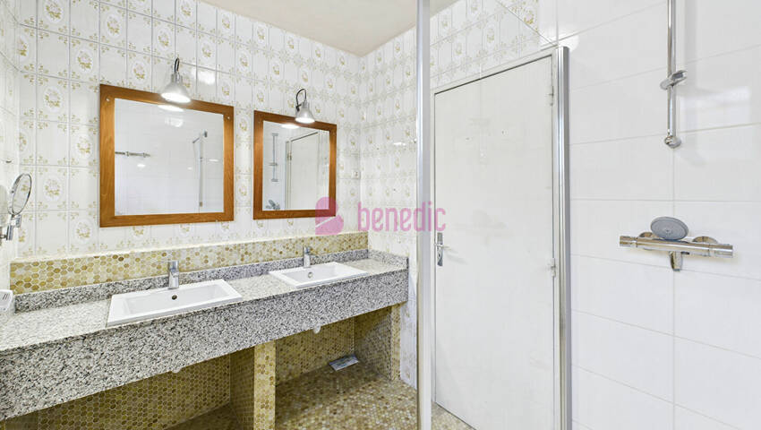 59619646l - Attribut alt par défaut.