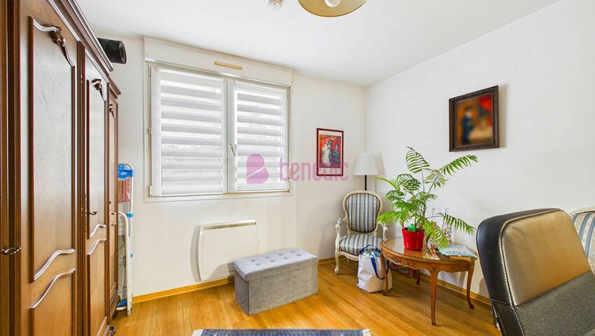 59795592e - Attribut alt par défaut.