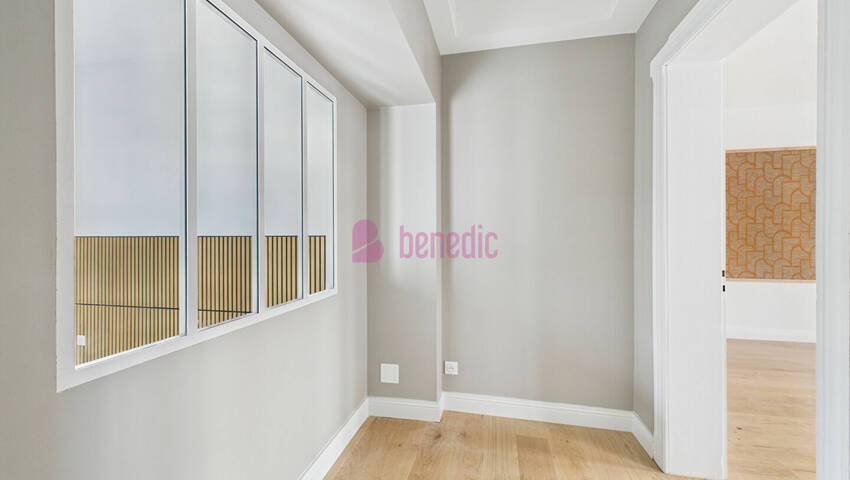 59502816r - Attribut alt par défaut.