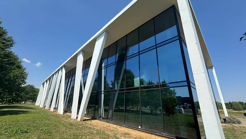 59800314b - Attribut alt par défaut.