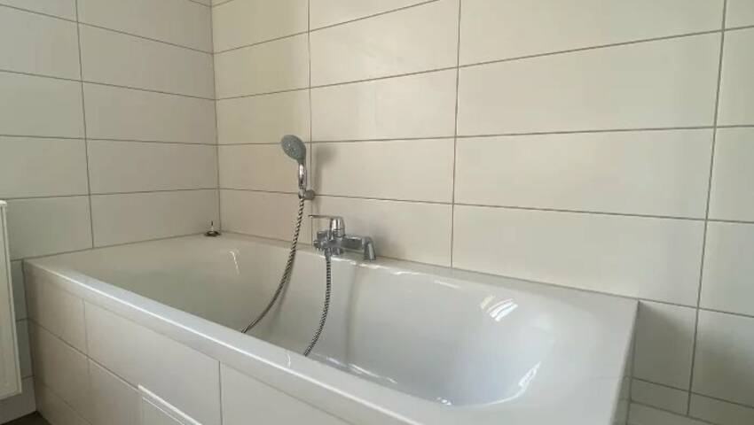 57071185k - Attribut alt par défaut.