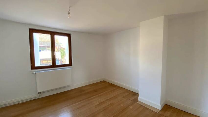 57071185l - Attribut alt par défaut.