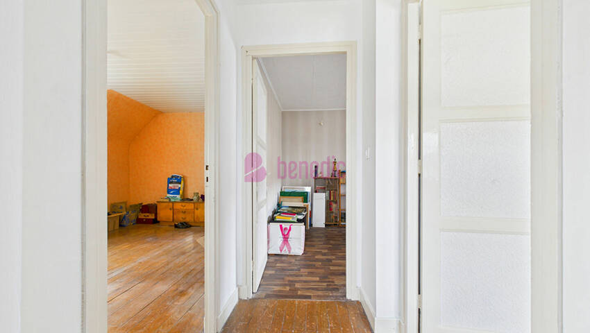 59512555l - Attribut alt par défaut.