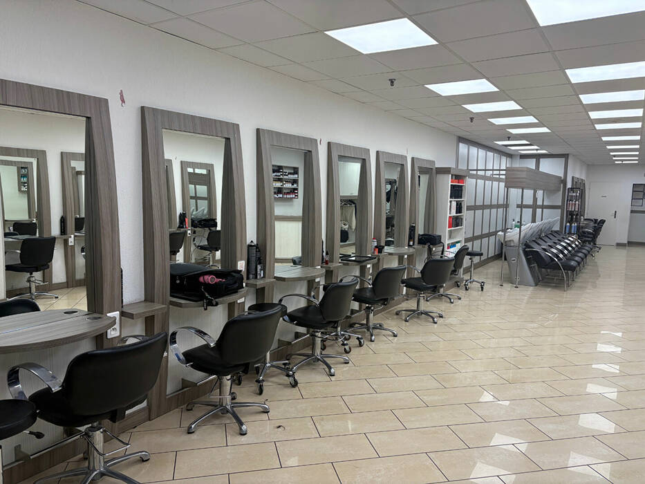 59808371b - Attribut alt par défaut.