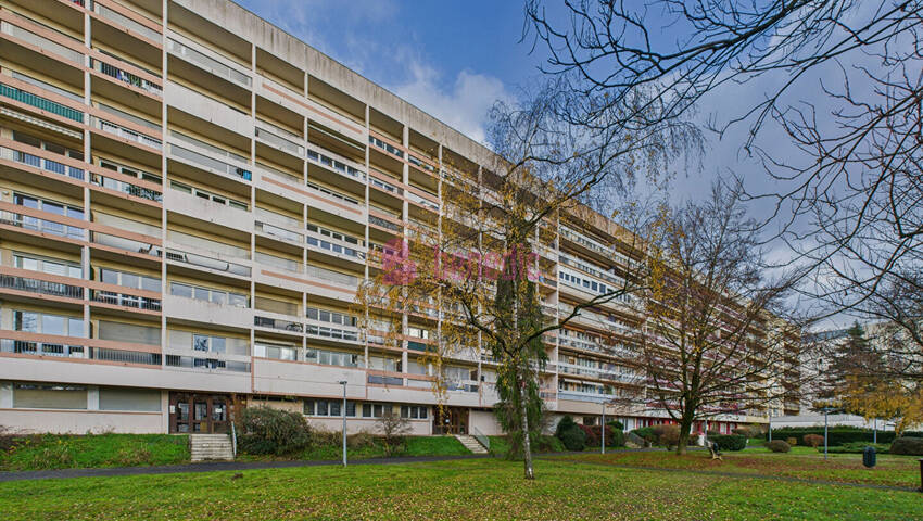 59811660a - Attribut alt par défaut.