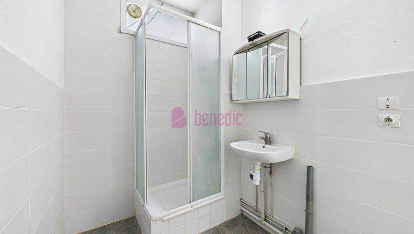 59811660j - Attribut alt par défaut.