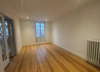 59793367c - Attribut alt par défaut.