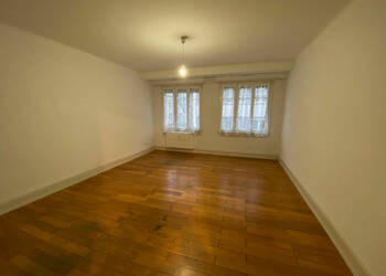 57071541a - Attribut alt par défaut.