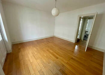 57071541a - Attribut alt par défaut.