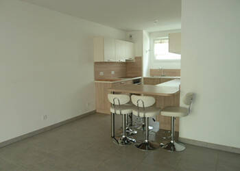 21381698b - Attribut alt par défaut.