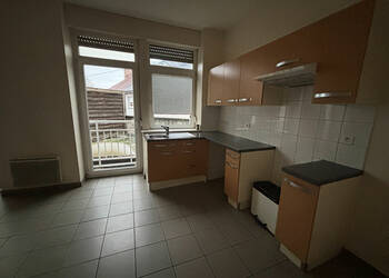 59789052b - Attribut alt par défaut.