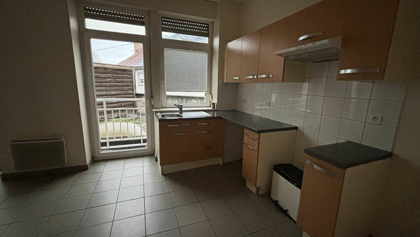 59789052b - Attribut alt par défaut.