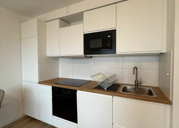 59249383a - Attribut alt par défaut.