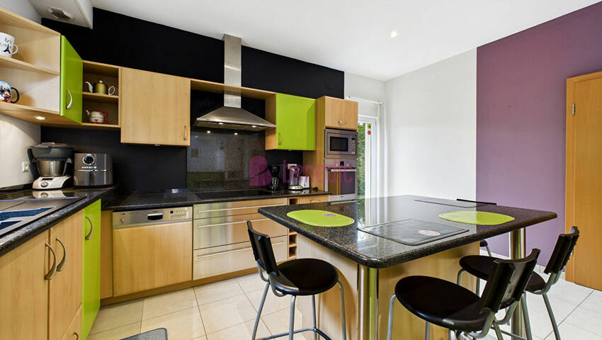 59811949d - Attribut alt par défaut.