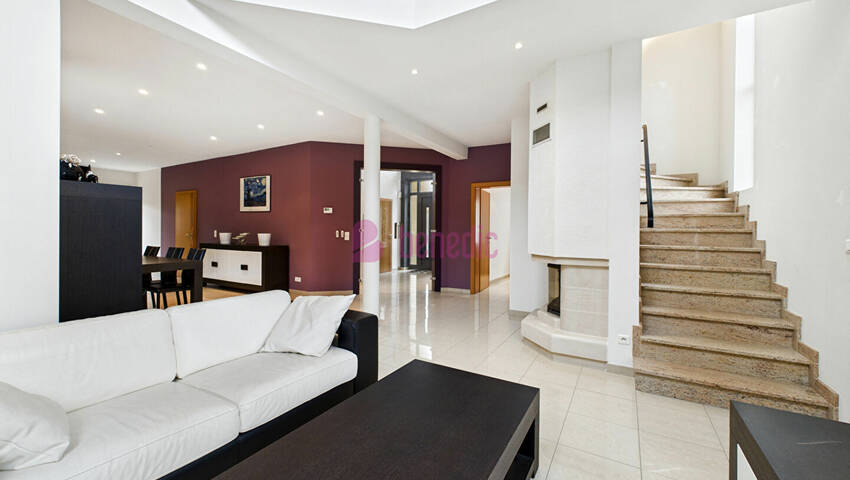 59811949i - Attribut alt par défaut.