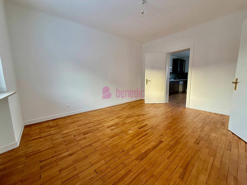 55384686i - Attribut alt par défaut.