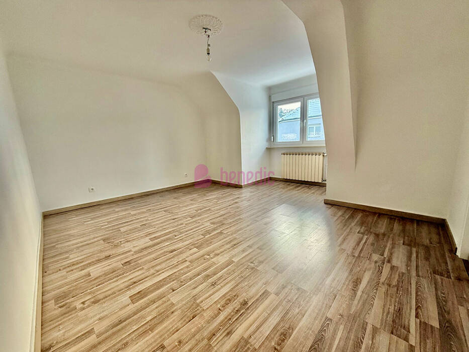 55384686o - Attribut alt par défaut.