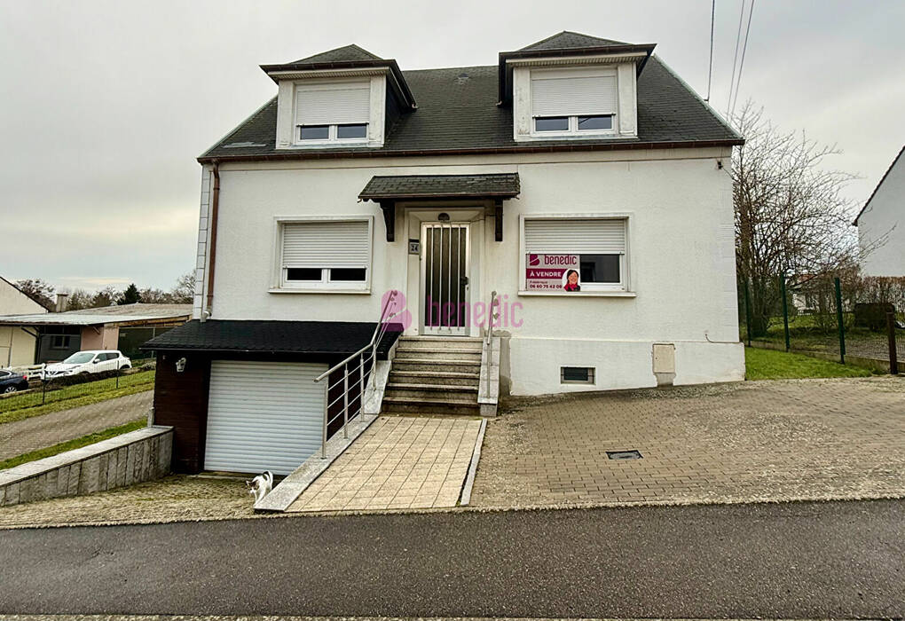 55384686v - Attribut alt par défaut.