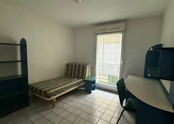 59818158a - Attribut alt par défaut.