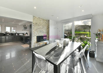 59697162a - Attribut alt par défaut.