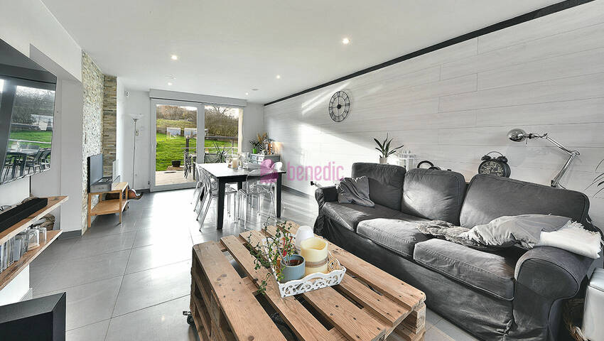 59697162d - Attribut alt par défaut.