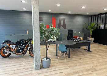 59823562d - Attribut alt par défaut.