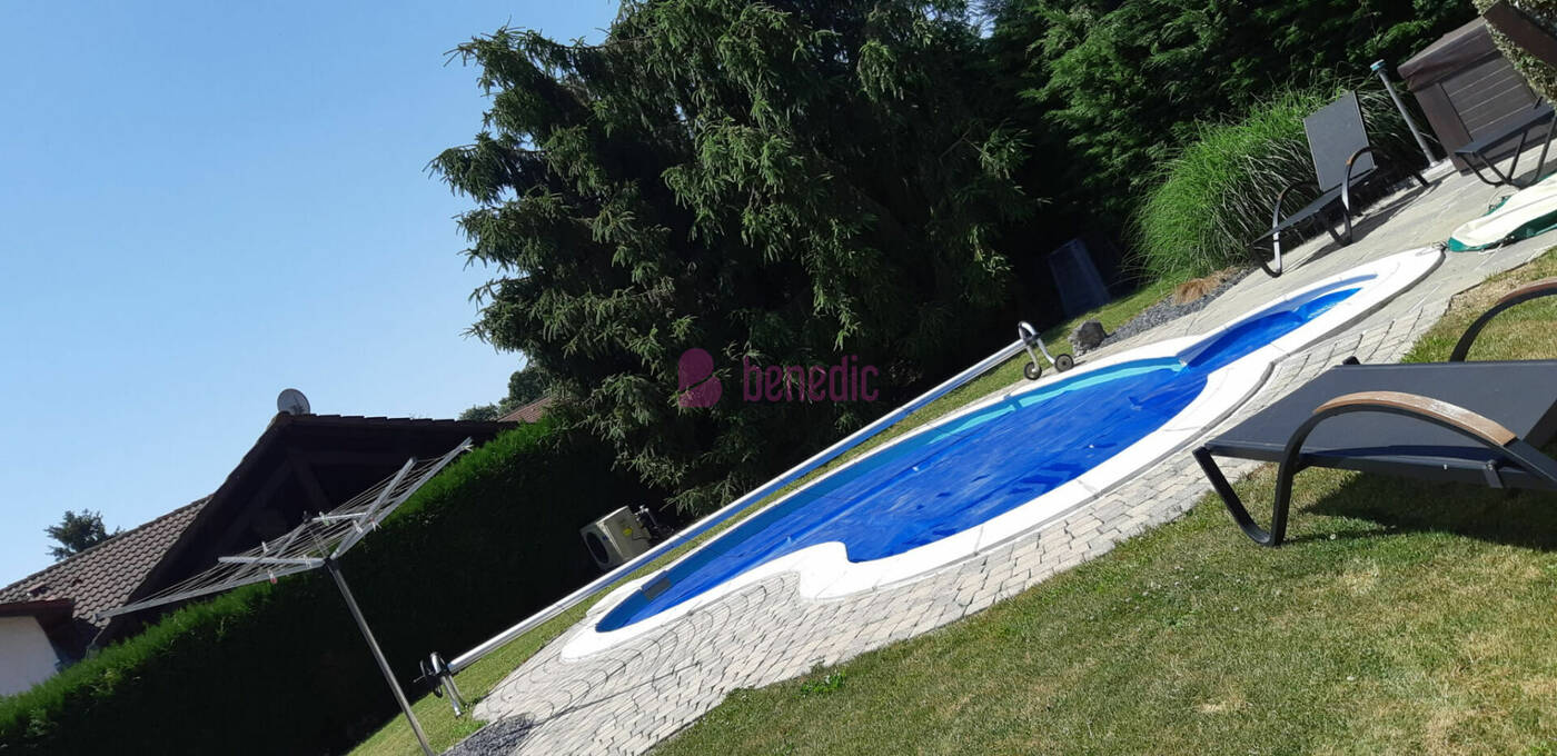 59455015b - Attribut alt par défaut.