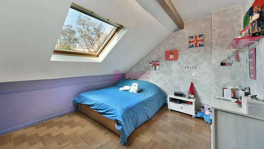 59455015l - Attribut alt par défaut.