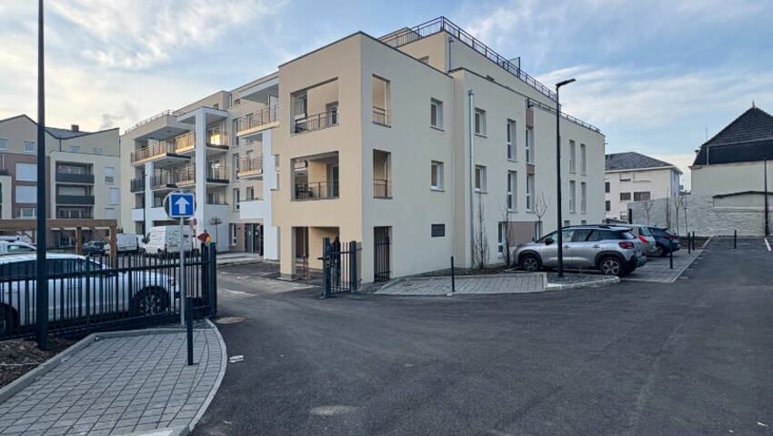 59825662f - Attribut alt par défaut.