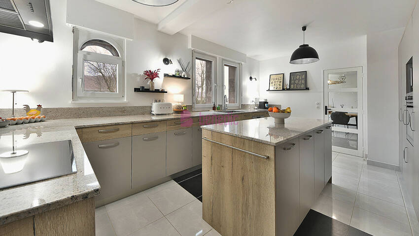 58326191l - Attribut alt par défaut.